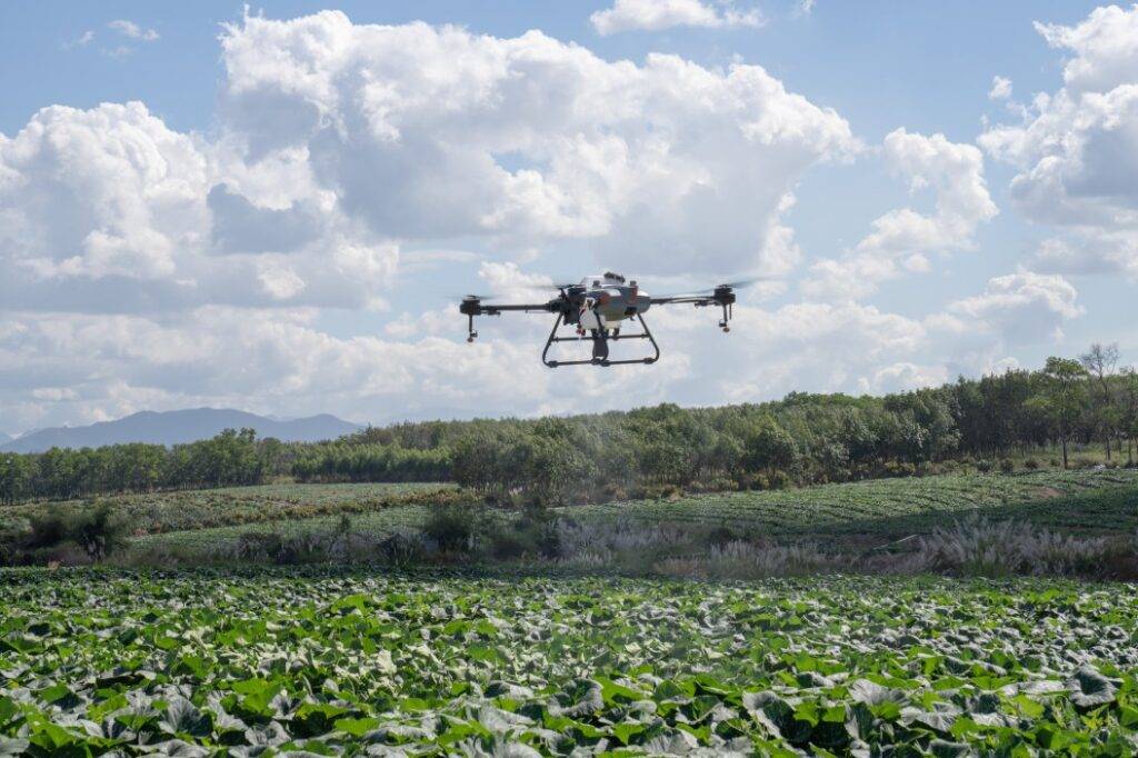 DJI Agras T10 – dron za prskanje i obuku pilota
