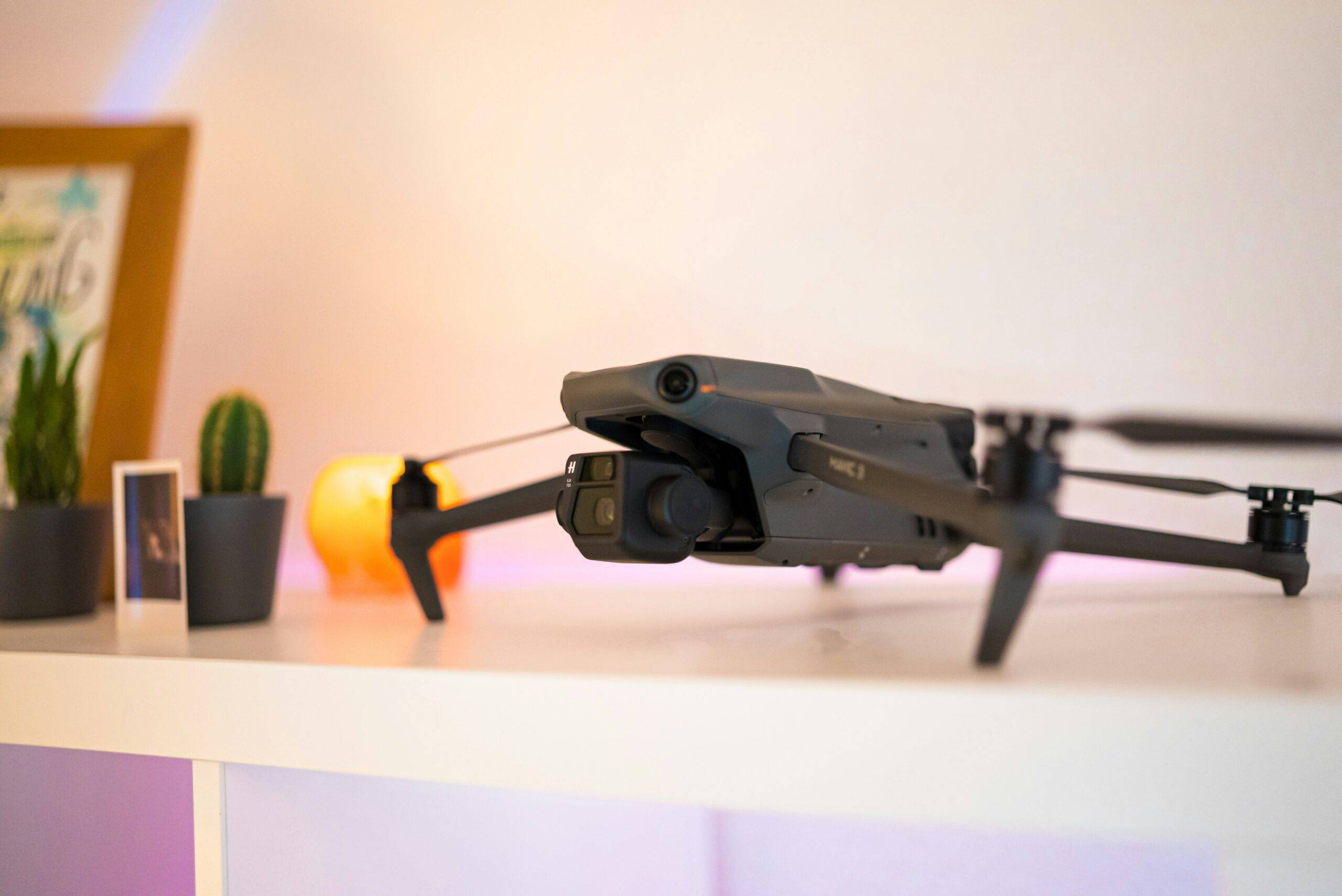 DJI Mavic 3 Enterprise – dron za inspekcije, mapiranje i obuku pilota