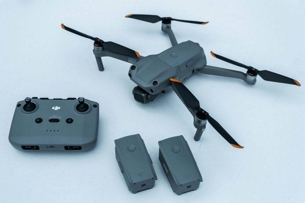 DJI Mavic Air tokom leta – 4K snimanje i obuka pilota na terenu