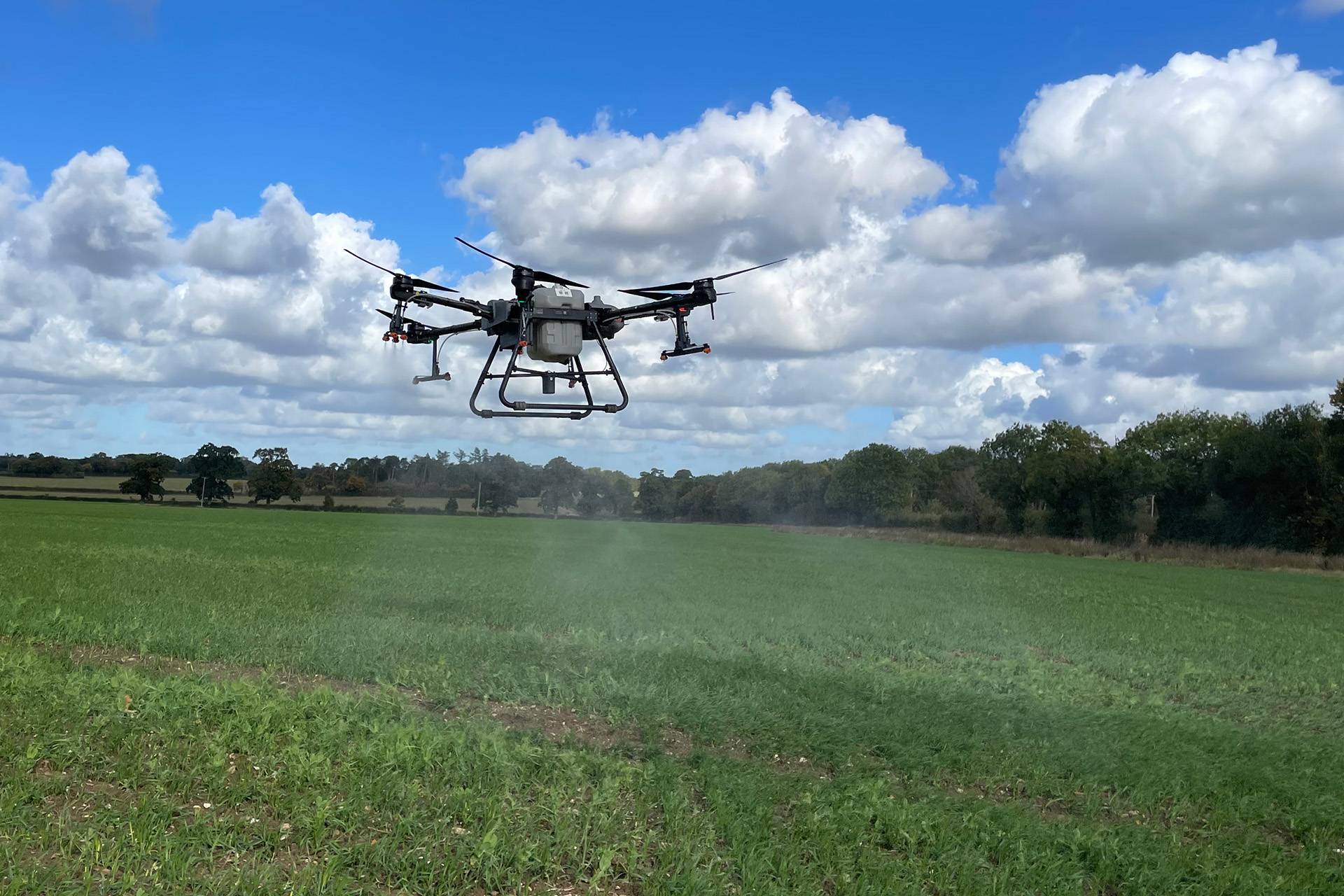 Zarada sa DJI Agras T30: Velike poljoprivredne usluge i poslovne prilike