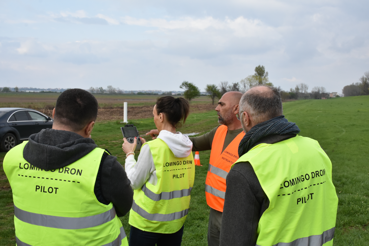 Osnovna obuka za dron pilote kroz teorijski i praktični deo