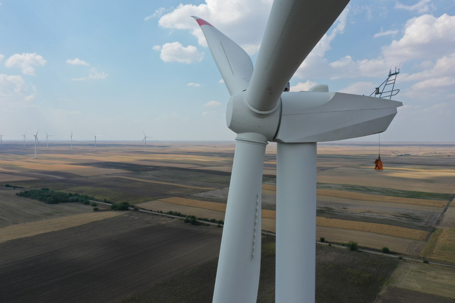 Inspekcija vetroturbina dronom