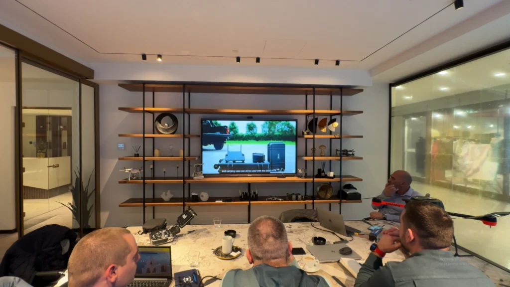 Dron obuka za geodetske firme rad na manuelnom Geo dronu.