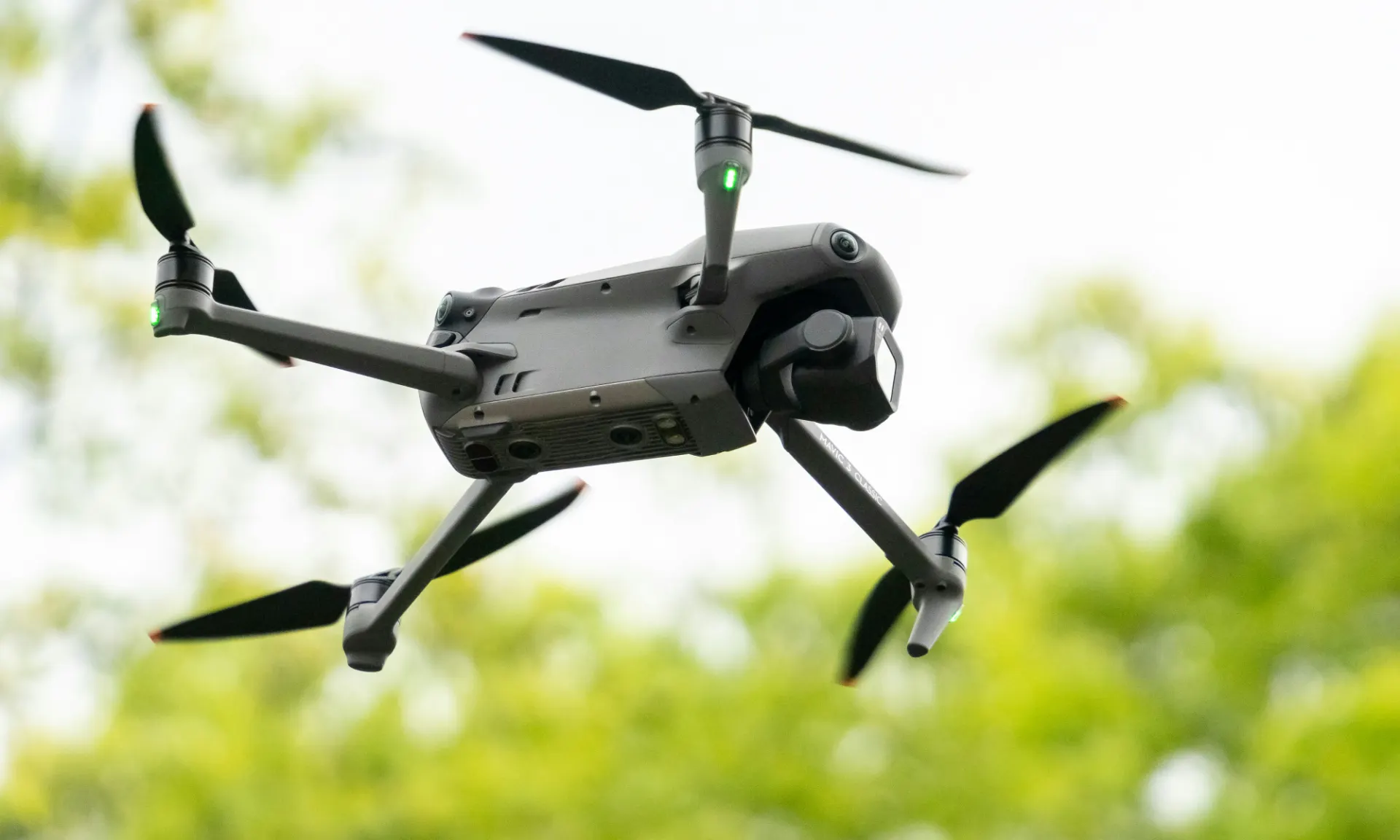Dron snimci za inspekciju energetskih objekata – precizna kontrola iz vazduha