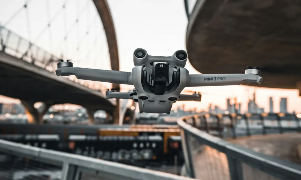 Dron za snimanje pruža mogućnost snimanja profesionalnih kadrova iz vazduha