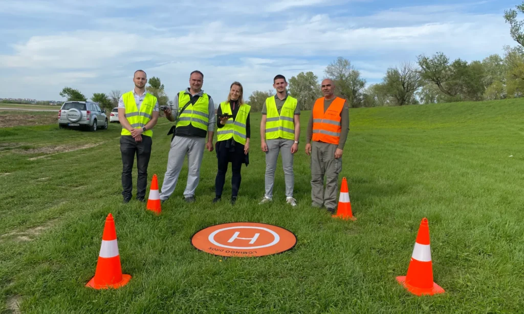 Obuka pilota dronova dron vesti pokriva kurseve i aktuelnosti u industriji
